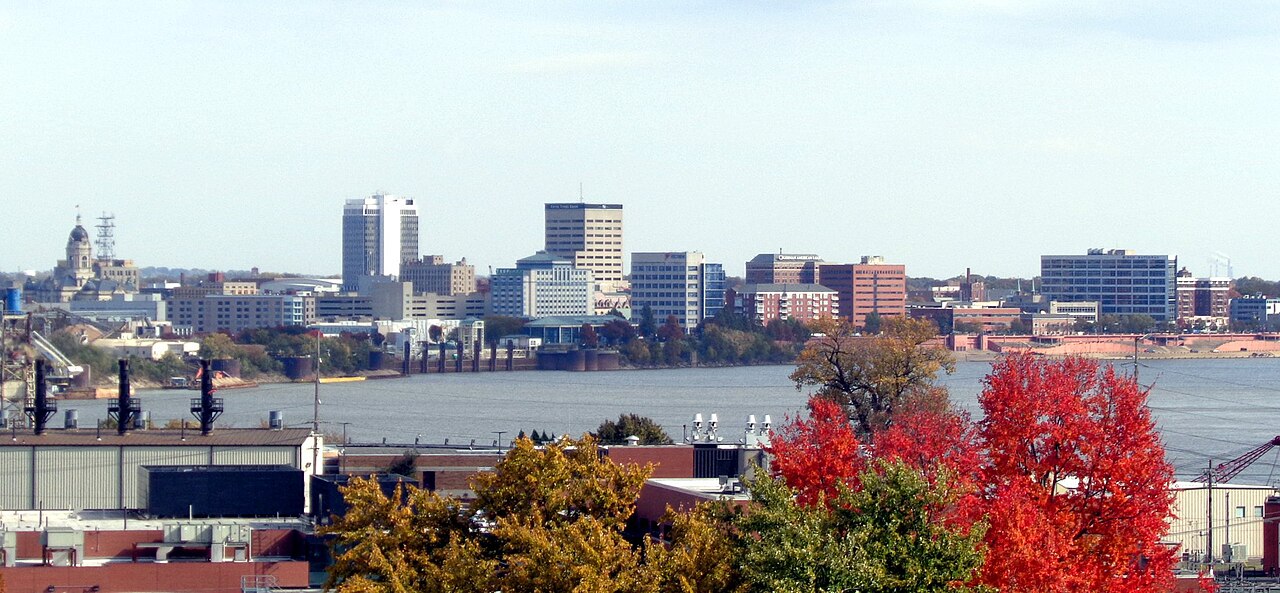 Evansville skyline, a nearby construction market FinTruction serves