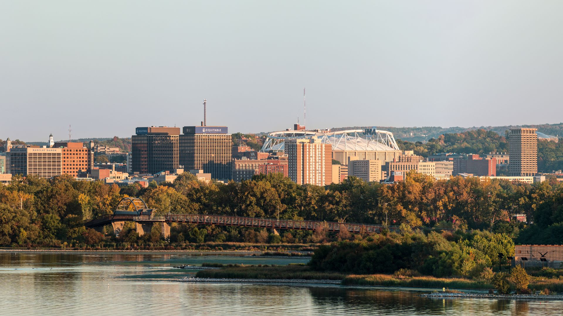 Syracuse skyline, a nearby construction market FinTruction serves