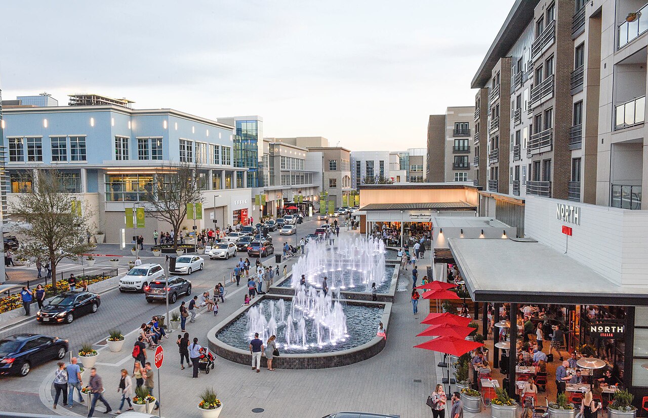 Plano skyline, a nearby construction market FinTruction serves